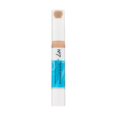 No7 Hydraluminous Concealer under-eye application delivers full coverage and hydration.