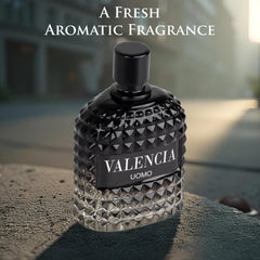 NovoGlow Valencia UOMO salt note closeup hints at refreshing mineral freshness