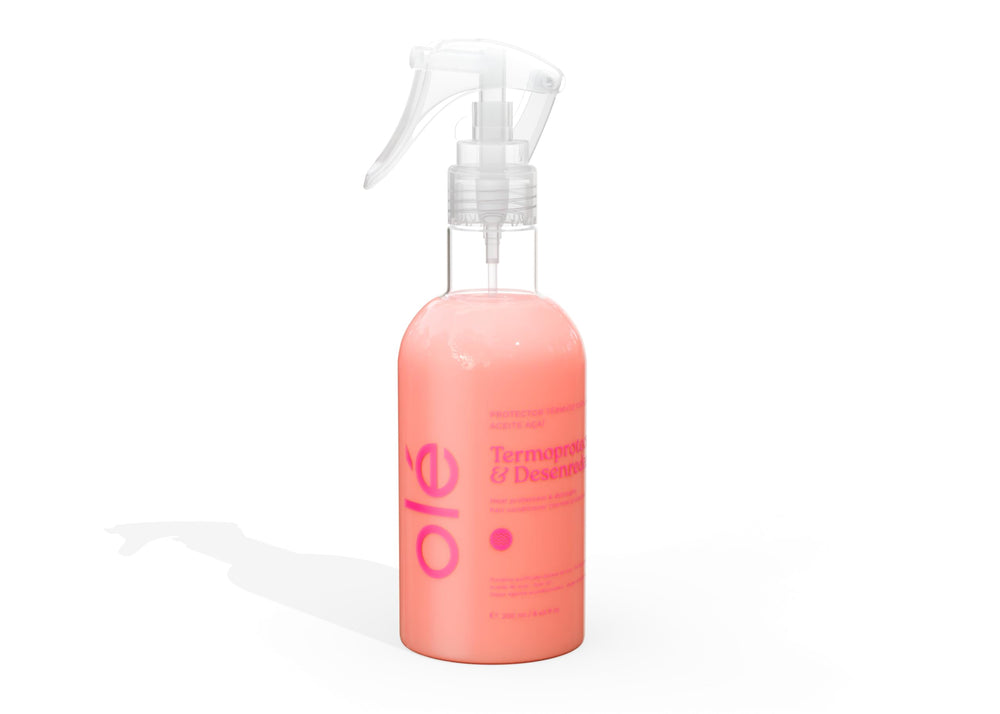 OLÉ Termoprotector Acai Oil bottle demonstrating heat protection for hair.