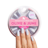 Olive & June Instant Mani nails on hand show realistic at-home salon look