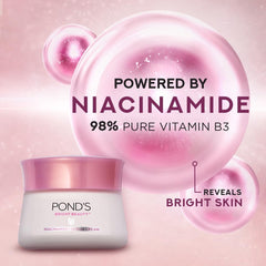 POND'S Bright Beauty Light Cream jar close-up with gel texture that absorbs quickly.