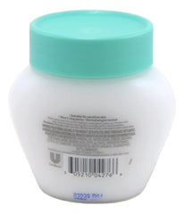 POND'S Cold Cream Make-Up Remover application shows creamy texture; easy makeup lifting.