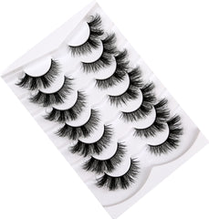 Pooplunch 8D Cat Eye Lashes crisscross fibers for voluminous look