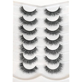 Pooplunch 8D silky lash for a natural flutter and soft feel.