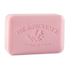 Pre de Provence grapefruit bar close-up with bright scent for daily cleansing.