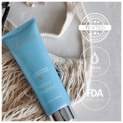 Aloe Vera–rich moisturizer providing soothing daily comfort.