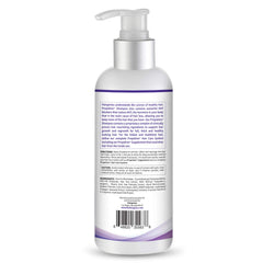 Pronexa Propidren shampoo foamy lather demonstrates gentle cleansing for a healthier scalp.