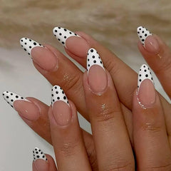 Puyokinm medium almond nails close-up for a natural fit.