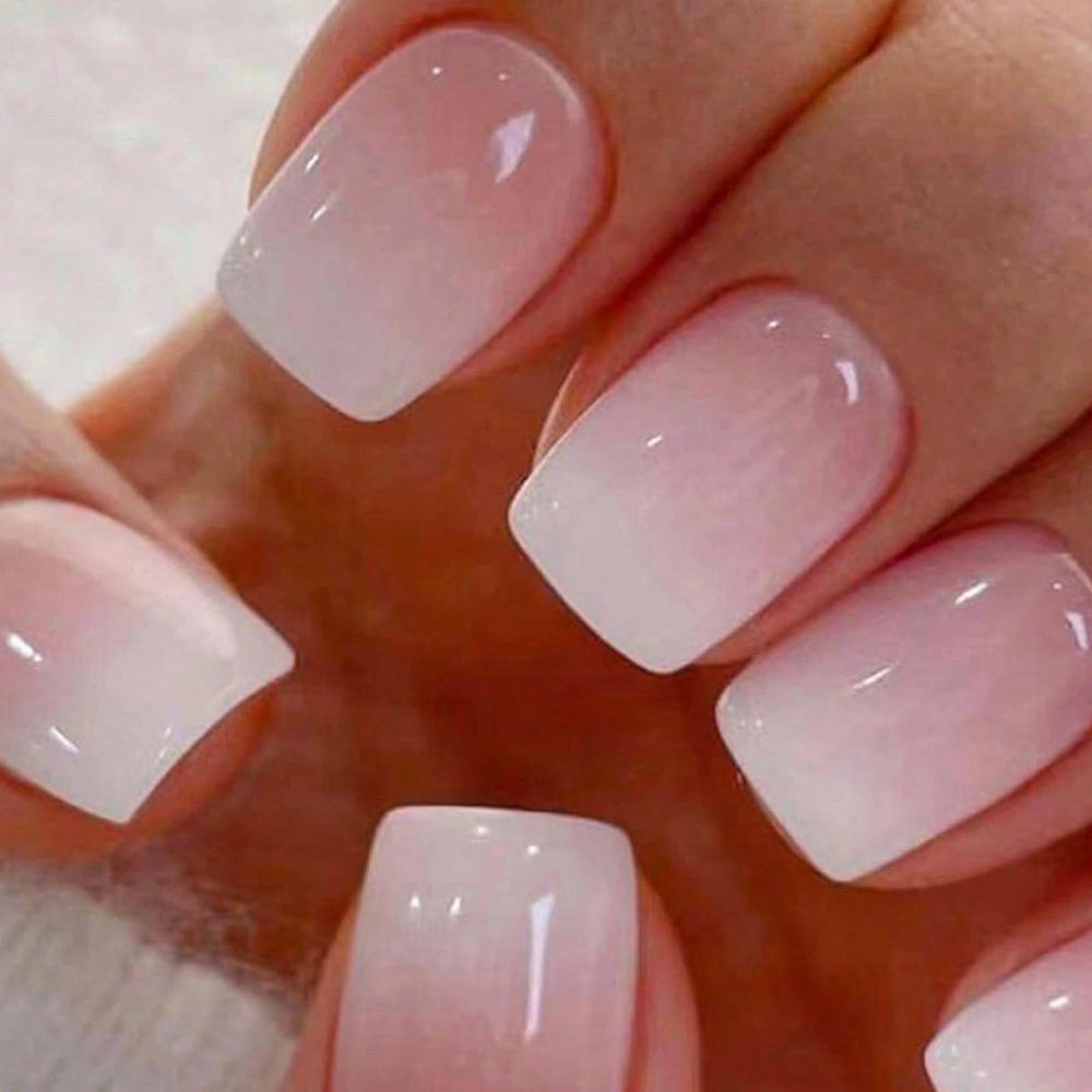 Puyokinm Ombre press-on nails in short square for a quick manicure.