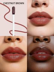 QCMME precision liner-tint defines lips with sharp contours and seamless edges.
