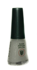 Quimica Alemana Nail Hardener barrier forms even layer on nail.