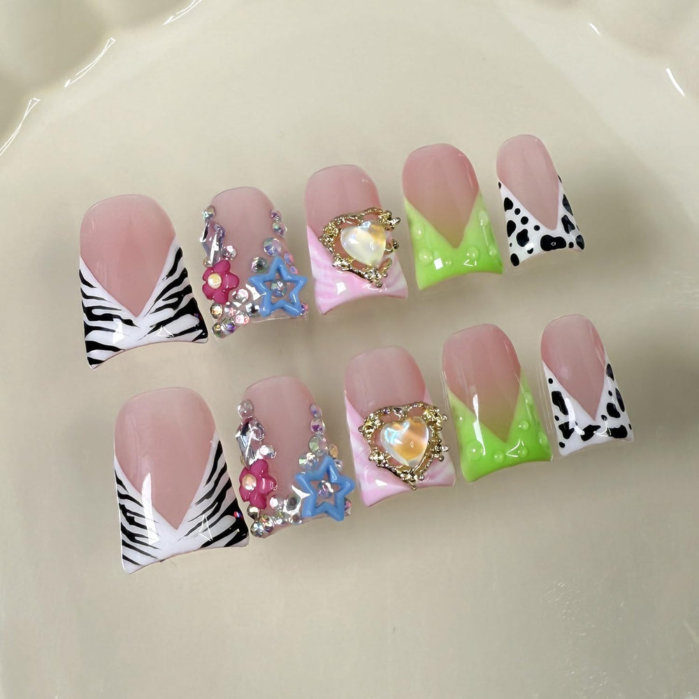 RIICFDD duck-shaped nails with 12 designs for versatile looks