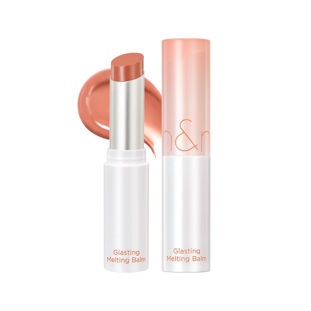 rom&nd Glasting Melting Lip Balm 01 Coco Nude closeup: creamy transparent shine for MLBB glow.