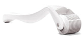 ROSELYNBOUTIQUE Derma Roller close-up with 540 needles for at-home use on hair