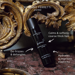 Intenso Serum texture close-up showing silky consistency ideal for frizz control.