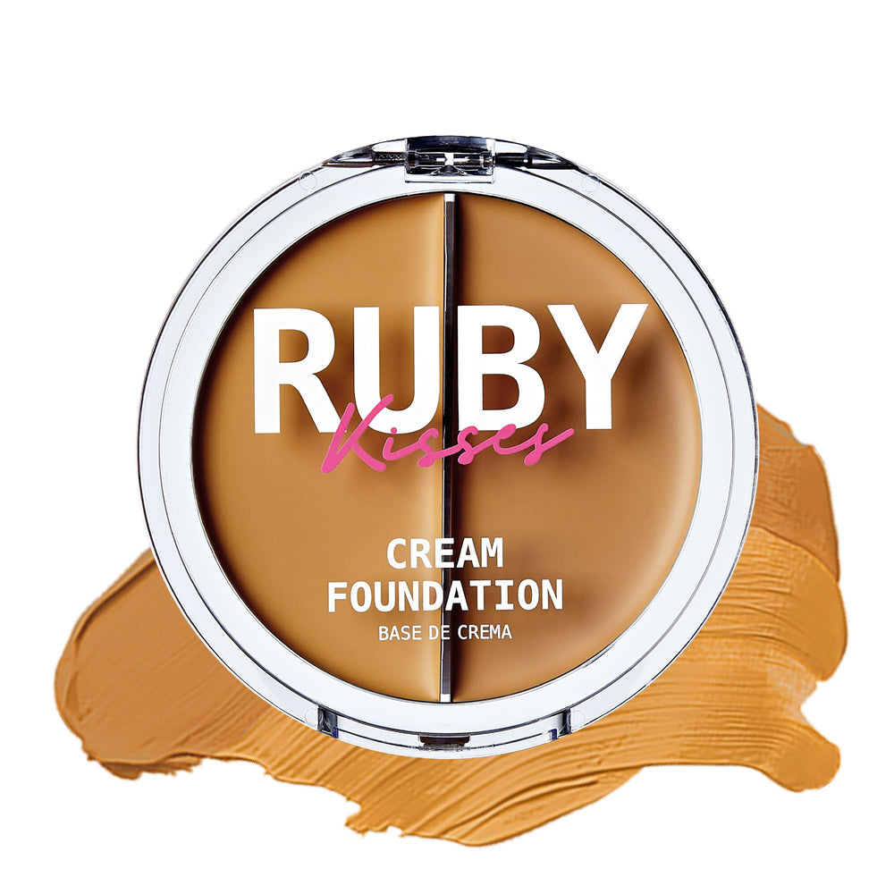Ruby Kisses 3D Face Creator Foundation compact shows buildable coverage for a flawless finish.