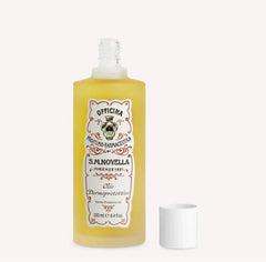 Melograno oil applied to skin promoting softness and aroma