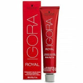 Schwarzkopf IGORA ROYAL 3-0 Dark Brown color application for even, vibrant coverage.