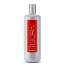Schwarzkopf Igora Royal Oil Developer 1000ml bottle pour enables smooth color application.