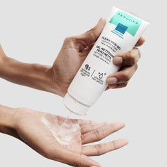 SEPHORA Clean Skin Gel Cleanser aloe vera swatch highlights soothing hydration.