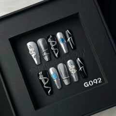 Sevgob 5D embossed press-on nails boxed set ready for easy DIY mani