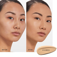 Close-up texture on skin highlighting a smooth, pore-minimized finish.