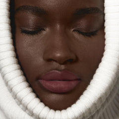 Phyto-Rouge Velvet Beige Bloom 11 hydration supports comfortable, moisturized lips.