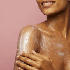 Soap & Glory Original Pink bergamot-rose scent closeup emphasizing spa-like ambiance.