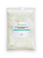 Soapeauty BTMS 25% bottle pour showing a smooth flow with potential detangling benefits