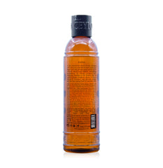 SPA CEYLON Sandalwood Vetiver Gentle Cleanser shampoo lather highlights oil control and fresh feel.