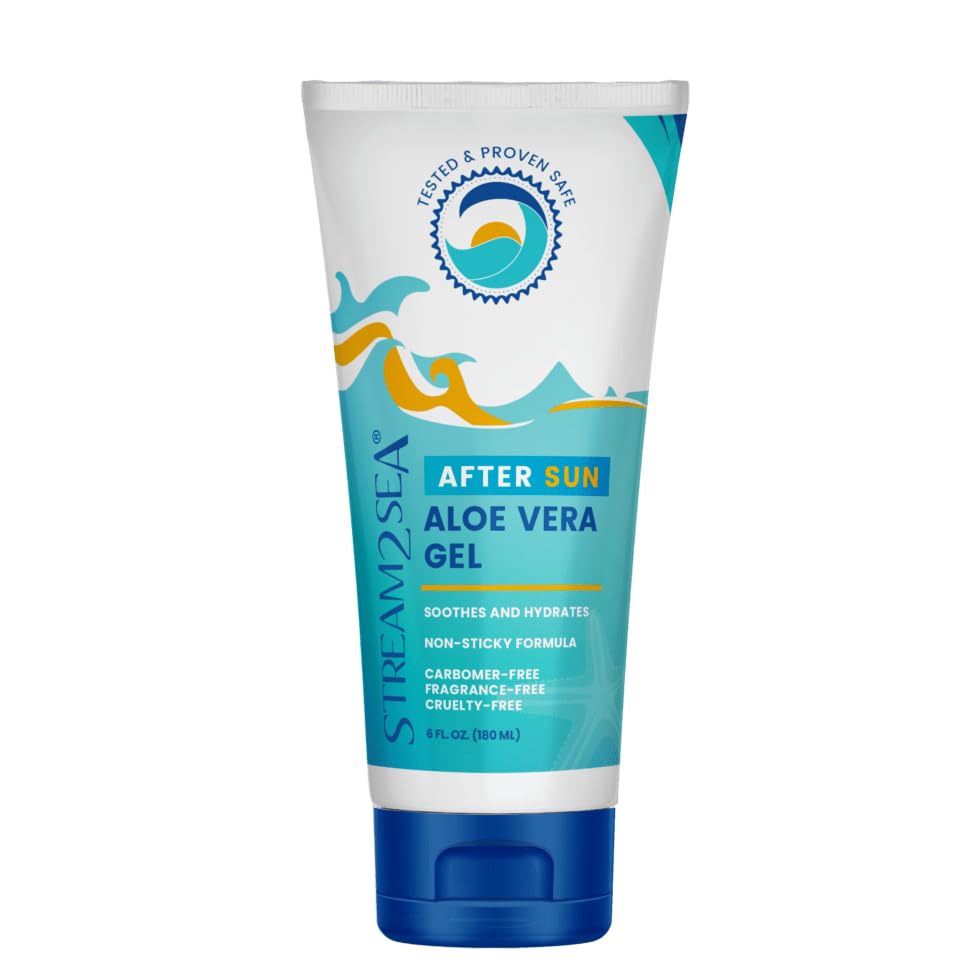 STREAM 2 SEA soothing aloe vera gel bottle pour shows quick-absorbing cooling relief.