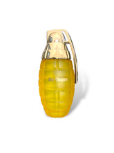 SUCHEL FOREVER BOOM! #119 Un Toque bottle front, bold design for a confident man.