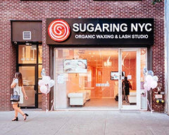 Sugaring NYC gloves pair support clean, hygienic at-home use.