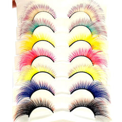Sunniess Fluffy Wispy Lashes provide weightless comfort for all-day wear.