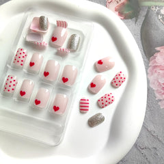 Sutaozhi short square Valentines nails ready for quick upgrades