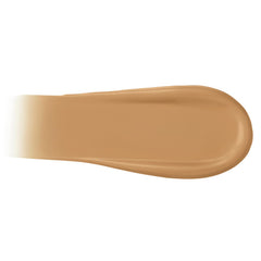 The Face Shop Ink Lasting Foundation application close-up highlights semi-matte luminosity.