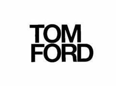 Tom Ford Soleil Blanc demonstrates 360 spray technology for flexible body coverage.