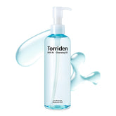 Torriden Dive In cleansing oil bottle pour demonstrates gentle makeup removal