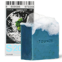 TOUN28 shampoo bar centella-asiatica close-up showing balanced scalp care