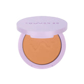 Tower 28 Set and Blur Powder compact demonstrates talc-free formula for a lasting finish