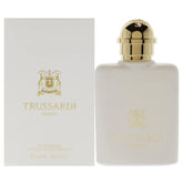 Trussardi Donna EDP bottle front view highlighting elegant floral oriental notes for evening wear