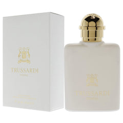 Trussardi Donna EDP floral spritz evokes sensory elegance and confidence for evenings