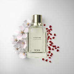 TUMI Signature Experience Collector label conveys luxury branding and refined ingredients