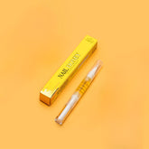 Twinkled T Nail Honey bottle cap close-up showing organic ingredients for nourishing nails.