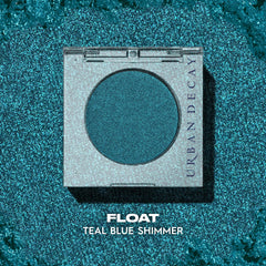 Urban Decay 24/7 Longwear Eyeshadow Single Float teal blue shimmer blends smoothly.