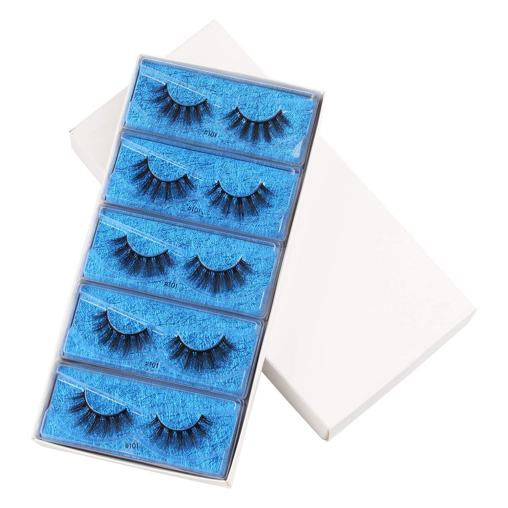 Vayator natural mink eyelashes 3D-101 for a fuller dramatic look.