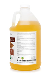 Close-up of Velona flaxseed oil texture, golden and cold-pressed.