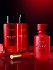 Victoria's Secret Very Sexy Scarlet silk ambrette base for a sophisticated, seductive trail.