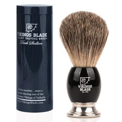 VIKINGS BLADE dark stallion handle close-up for precise shaving control.