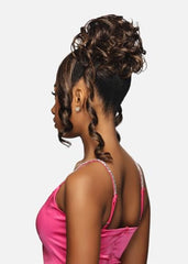 Vivica A. Fox BPB-HERA 9-inch curly bang creates natural movement